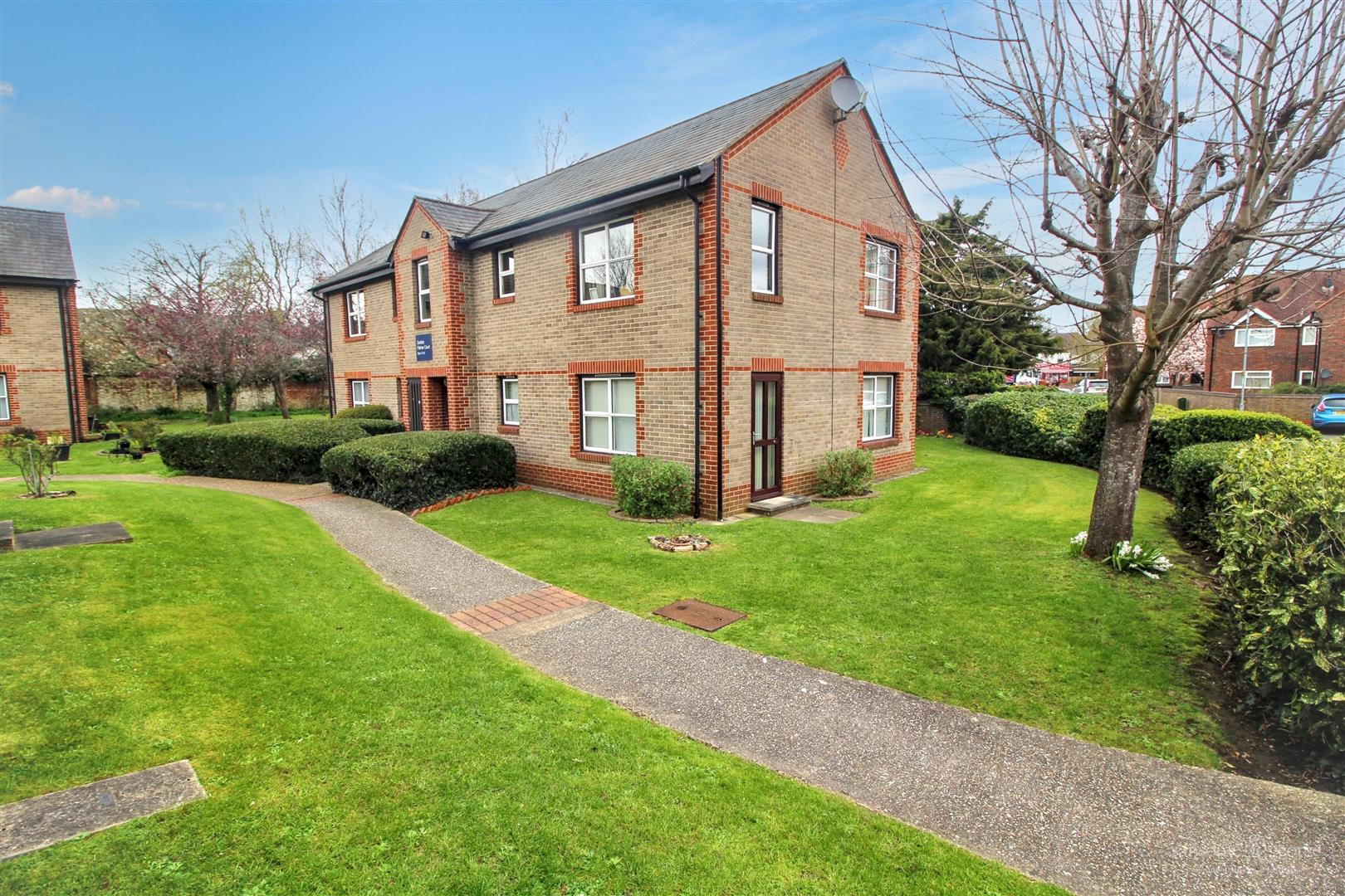 Gordon Palmer Court, Reading
